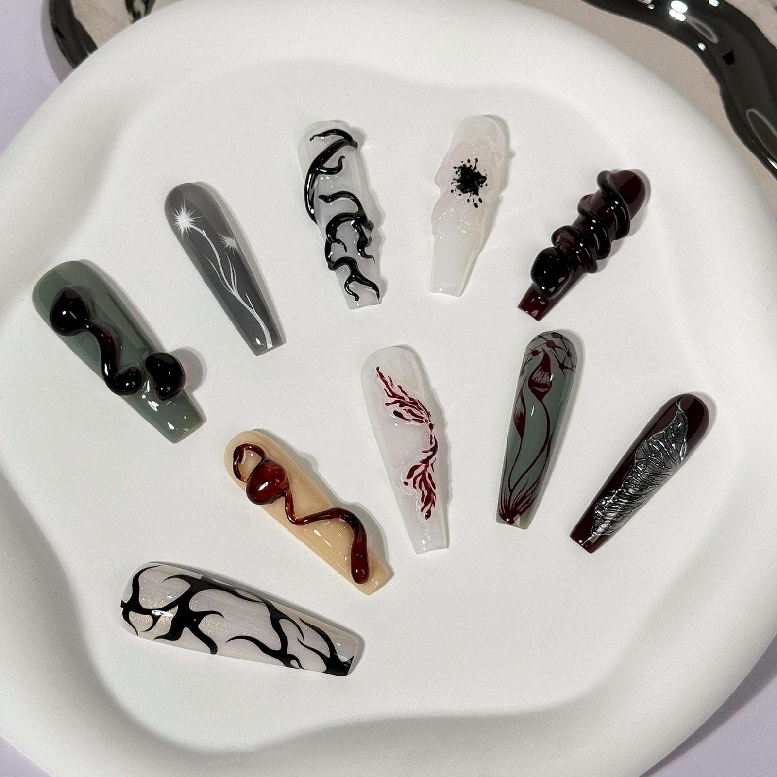 siva-nail-nocturnal-notes-gothic-press-on-nails-11-93a2ba8c-4f8f-47d8-8c16-b5f6623af22c-_4