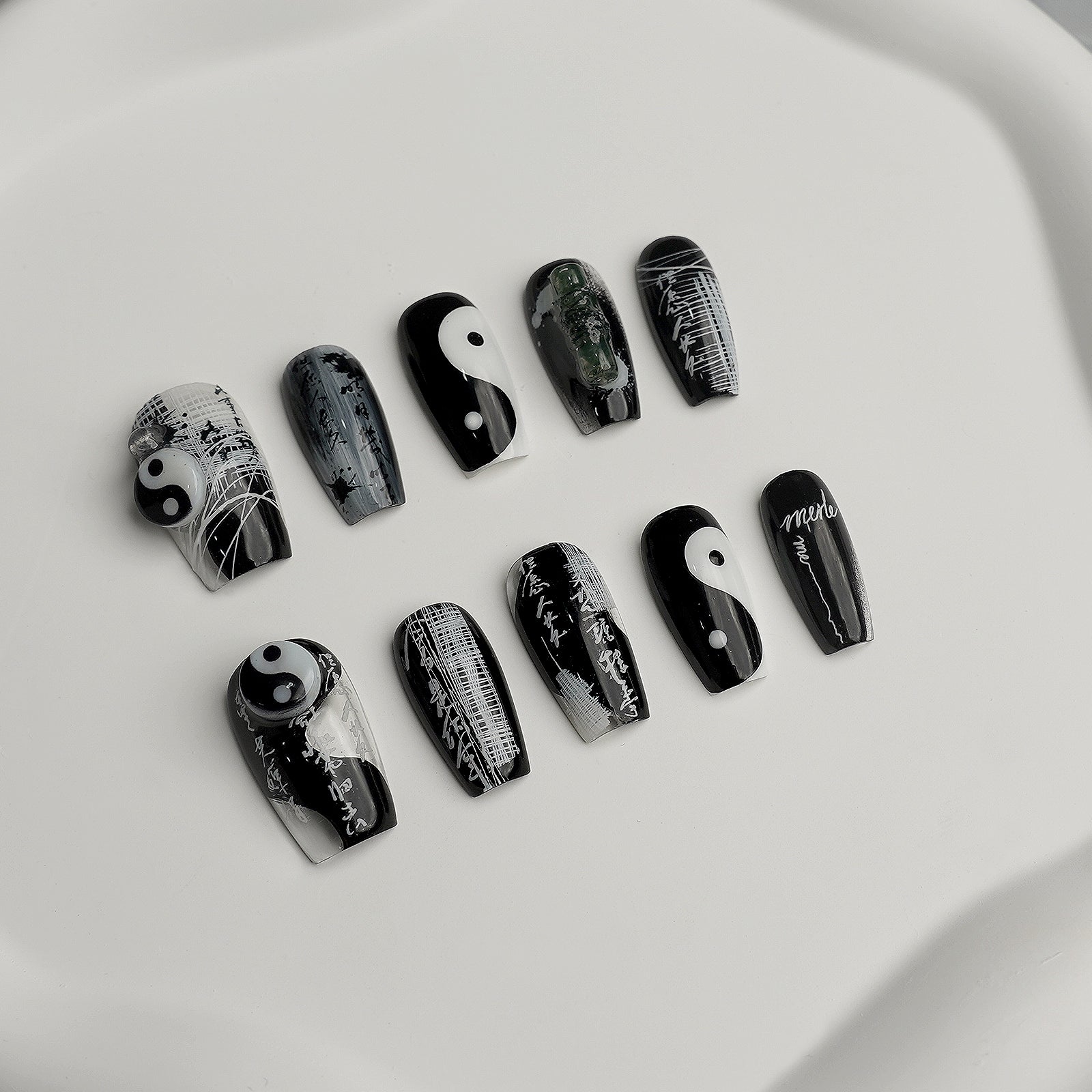 Siva Nail, Chaos, Black & White Harmony, Handmade Press on Nails