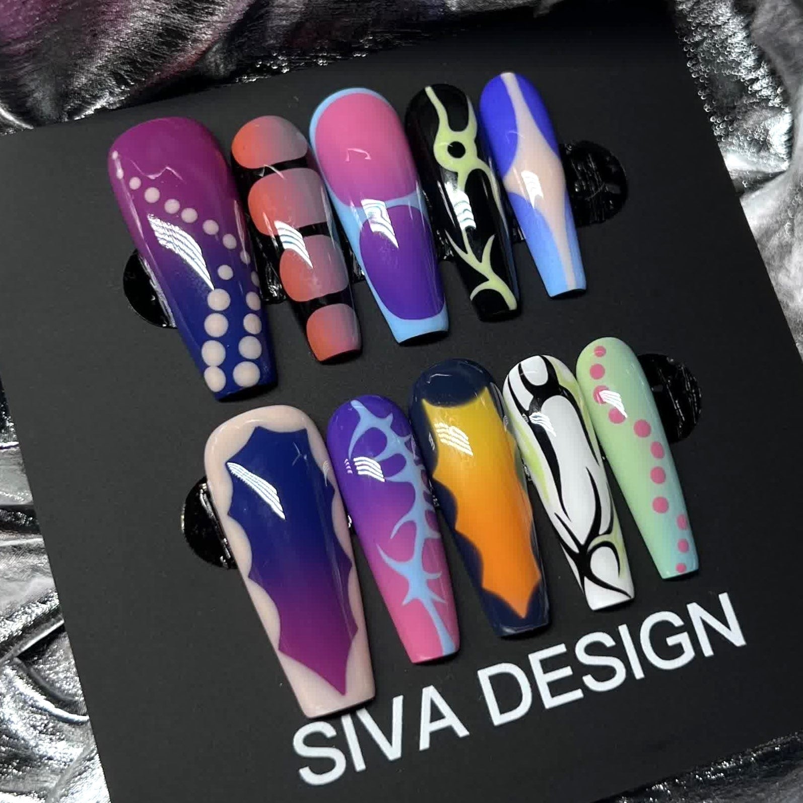 Siva Nail, Pop Art Pizzazz, Vibrant Glam, Handmade Press on Nails