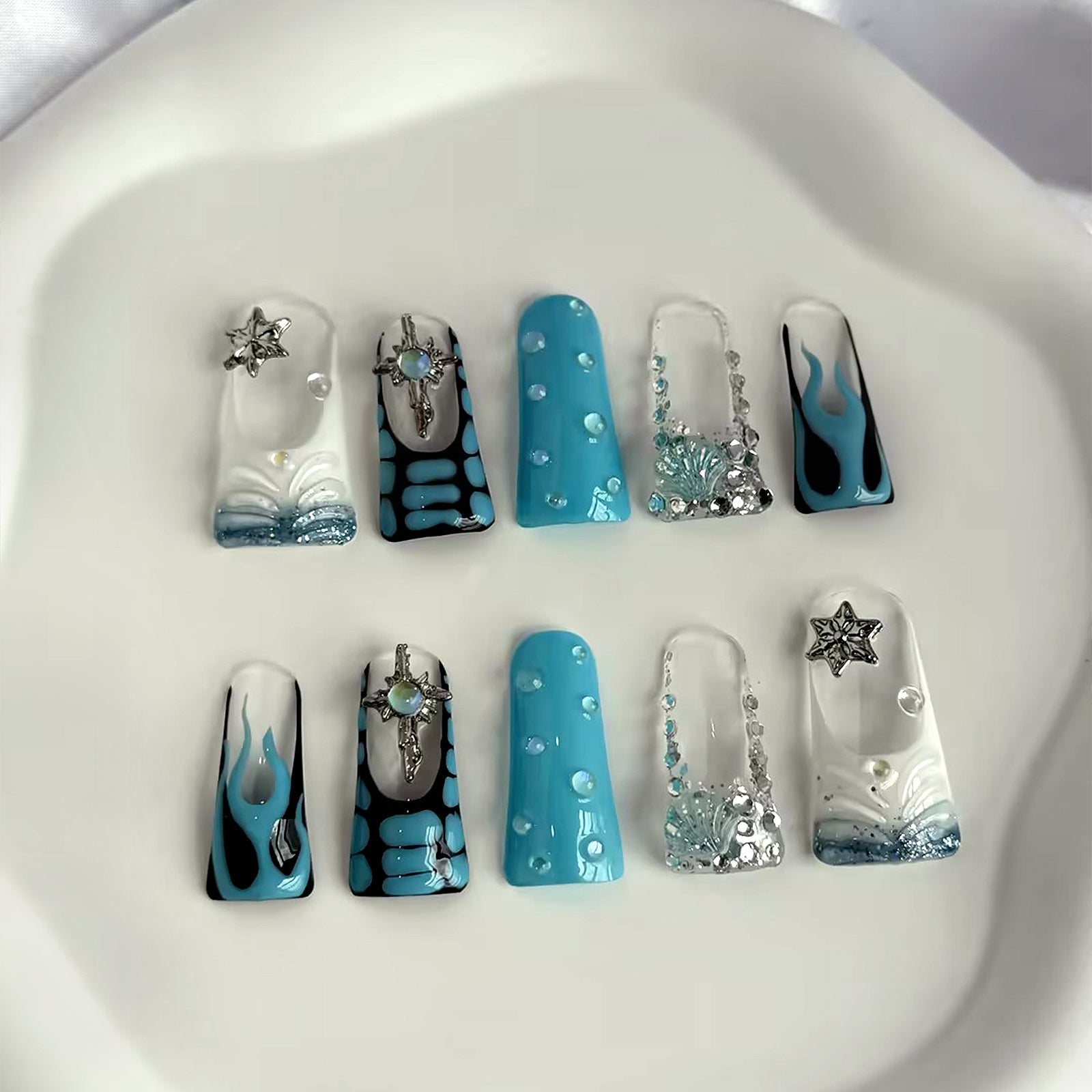 Siva Nail, Frozen Flame, Duck Nails, Handmade Press on Nails