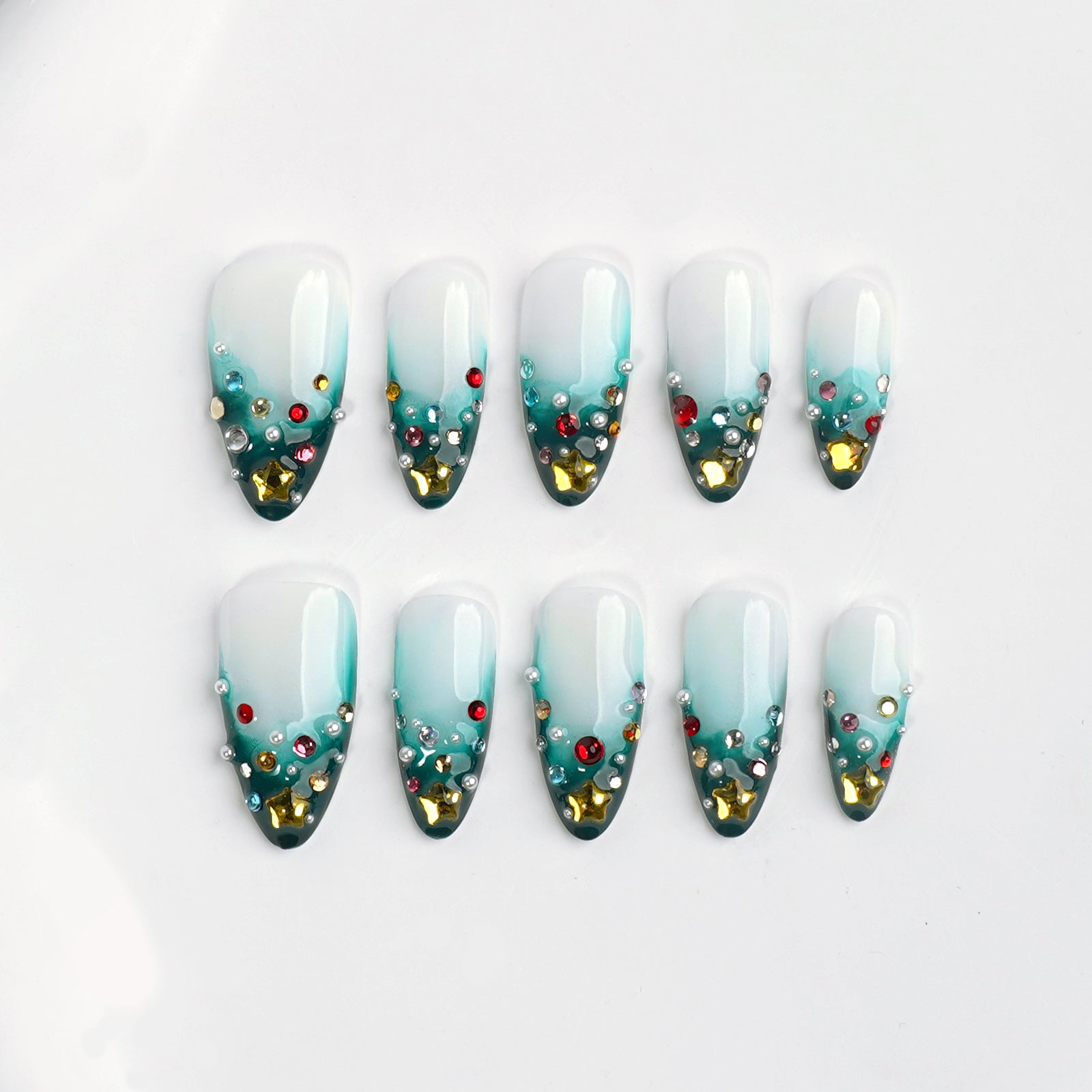 Siva Nail, Frosted Christmas, Holiday Glam Press on Nails