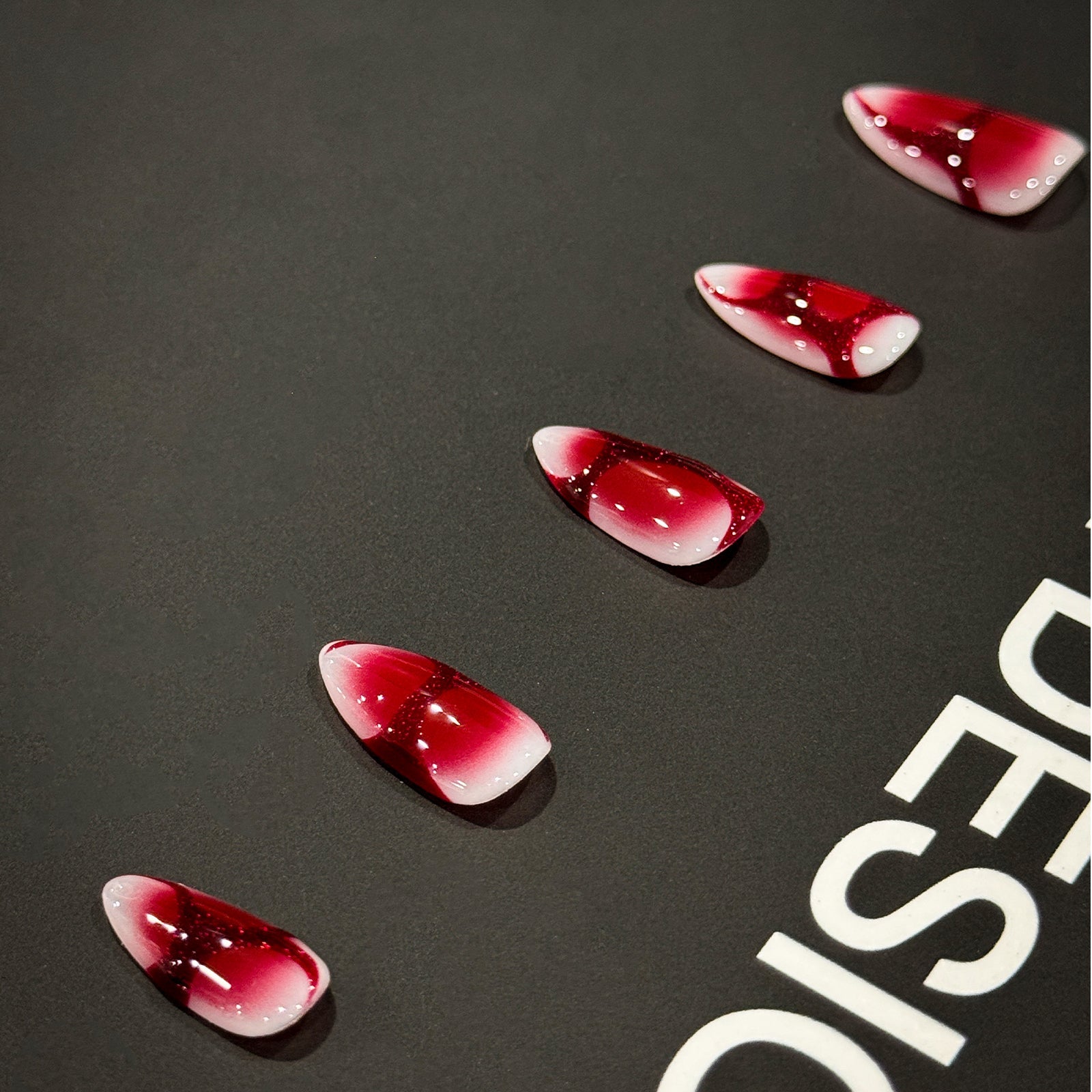 Siva Nail, Burgundy Waves, Elegant Red Ombre Handmade Press on Nails