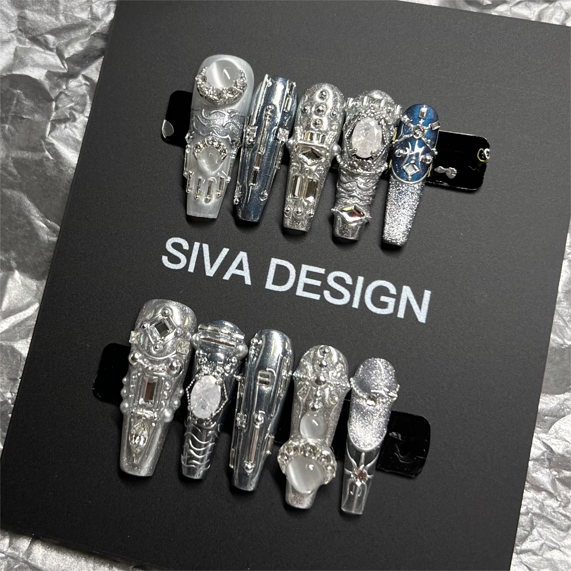 Siva Nail, Chrome Majesty, Metal Style Handmade Press on Nails