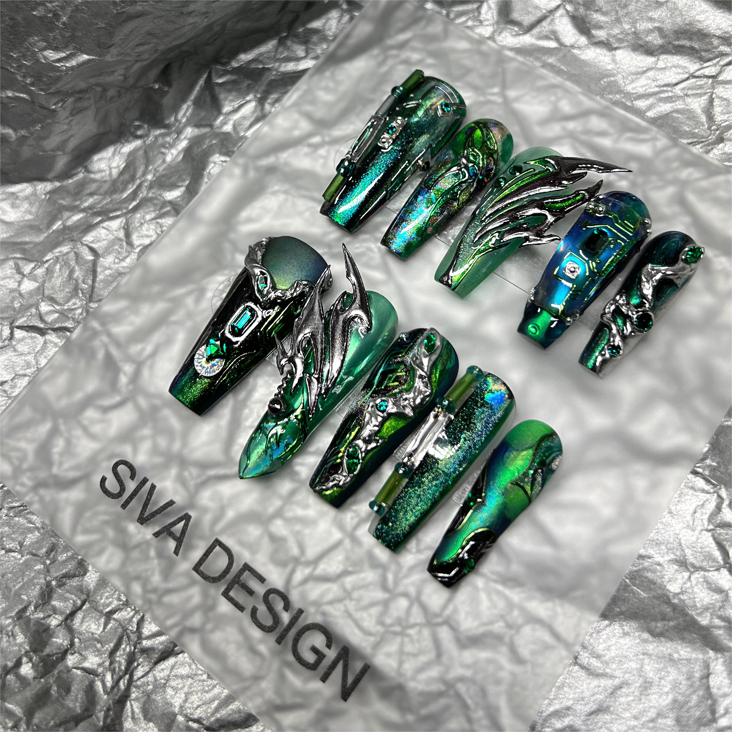 Siva Nail, Emerald Flame, Futuristic Luxe Handmade Press on Nails