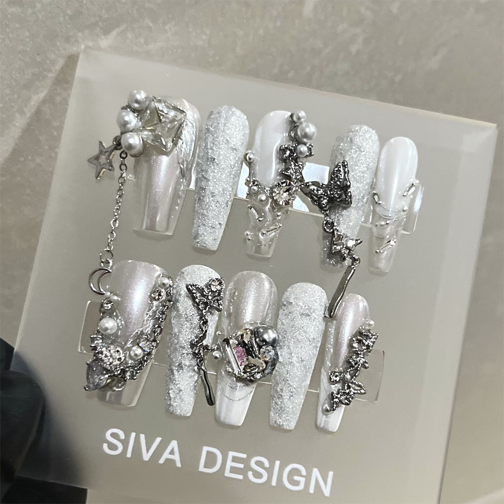 Siva Nail, Starlit Frost, Luxury Style Handmade Press on Nails