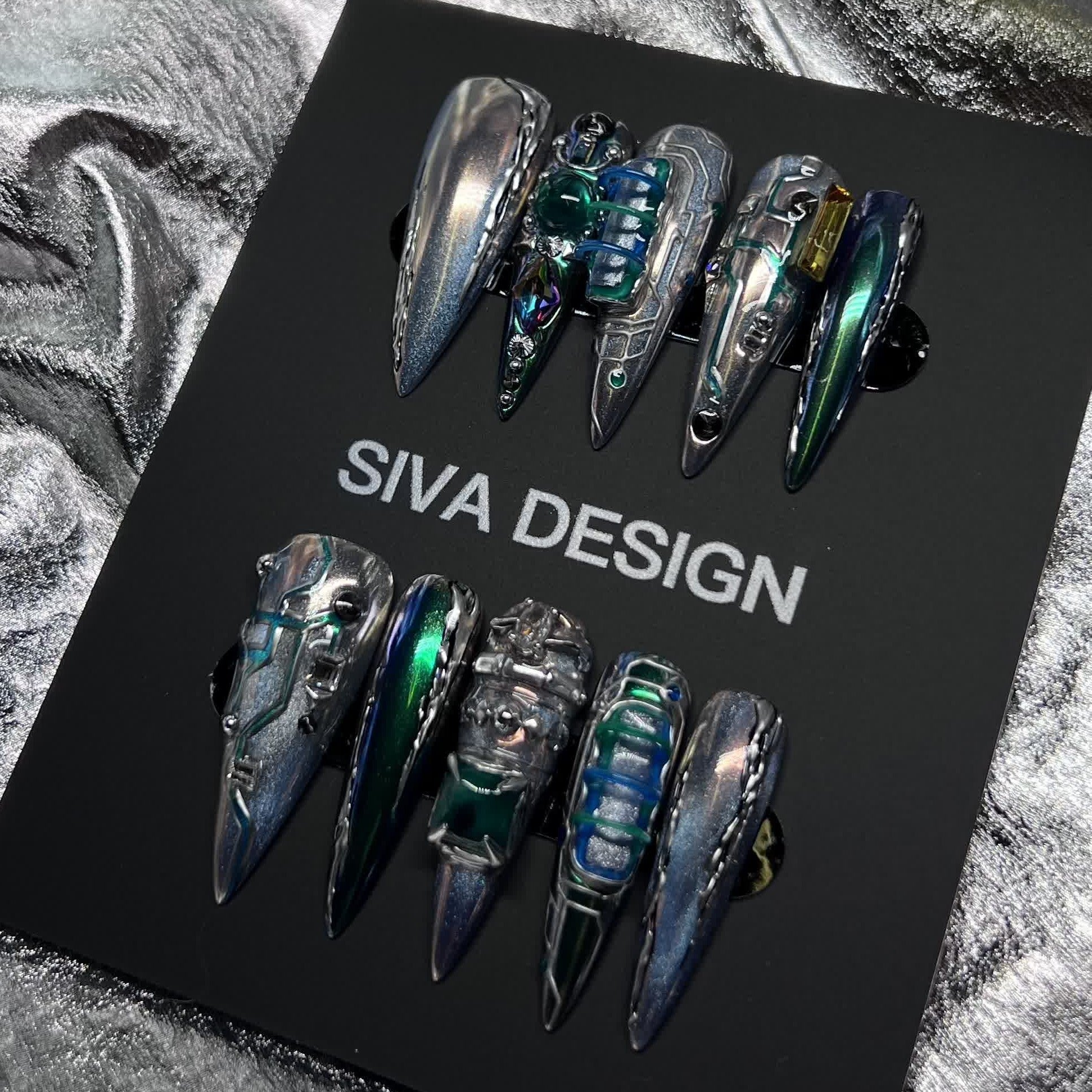 Siva Nail, Cyber Glow, Futuristic Handmade Press on Nails