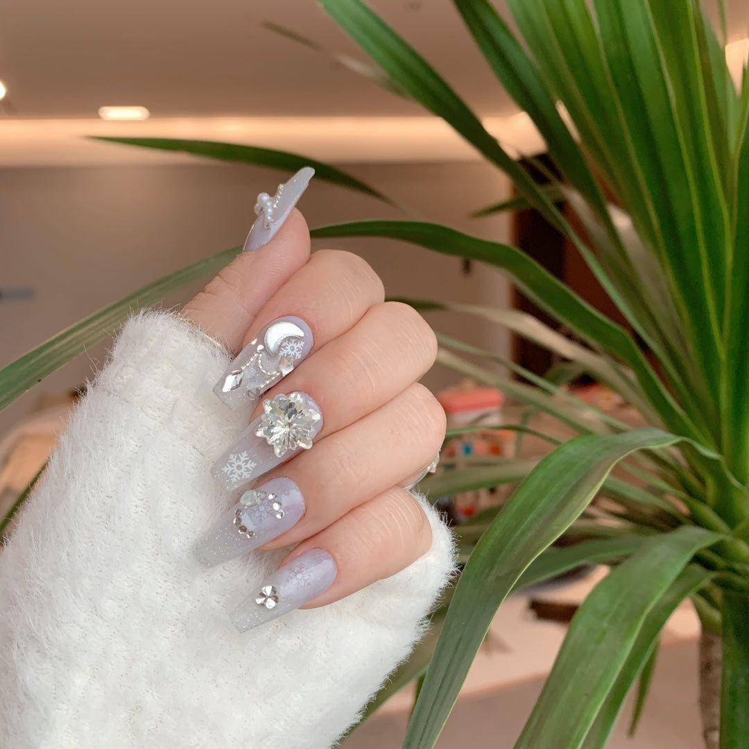 Siva Nail, Crystal Calm, Snowflake Chic, Handmade Press on Nails